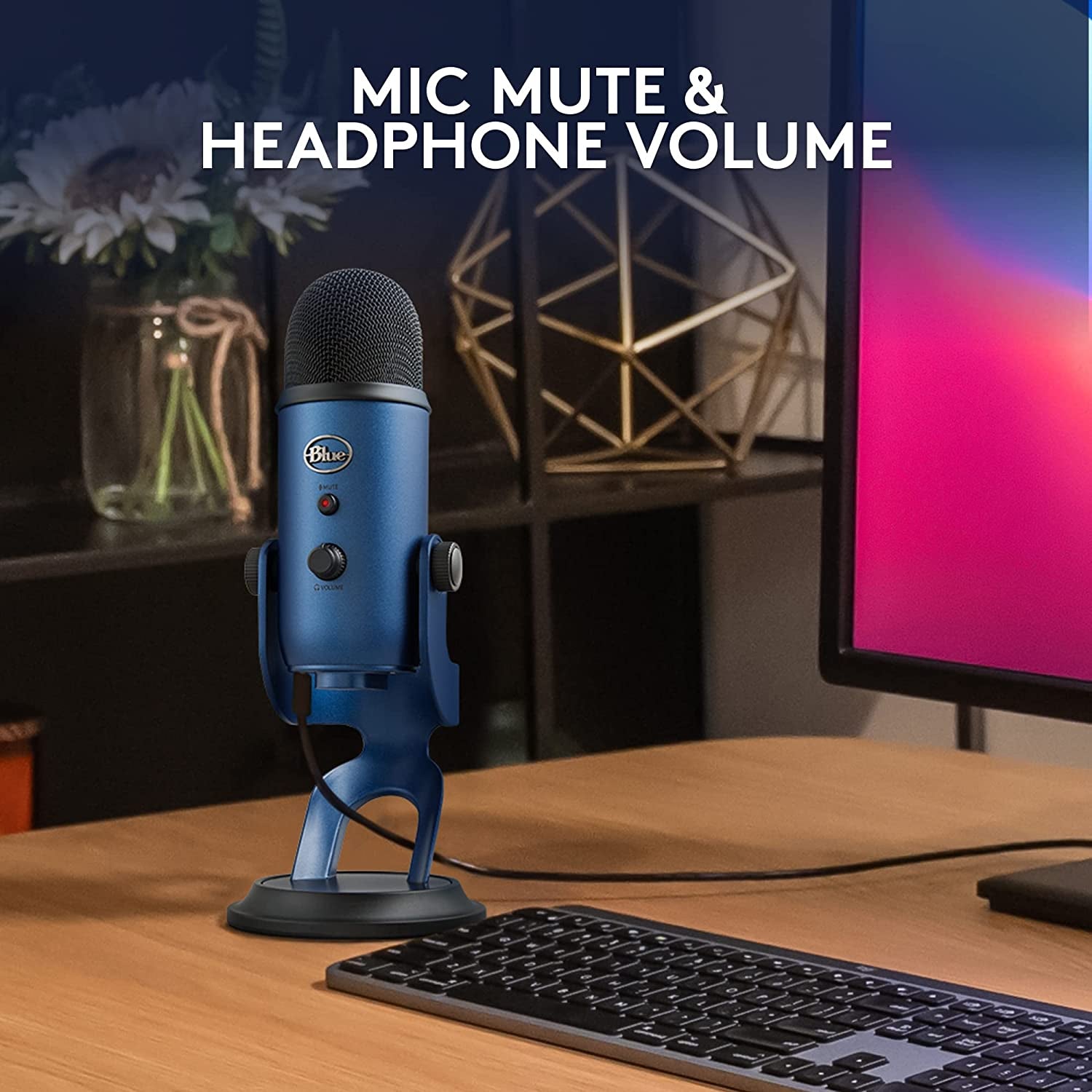 Logitech for Creators Yeti USB Microphone - Professional Quality for Gaming, Streaming, Podcasting, and Recording on PC and Mac, Featuring 4 Polar Patterns and Plug & Play Convenience - Midnight Edition